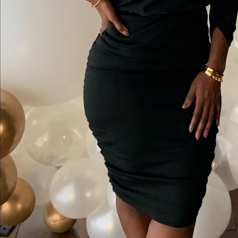 Dress - Picture 2 of 4
